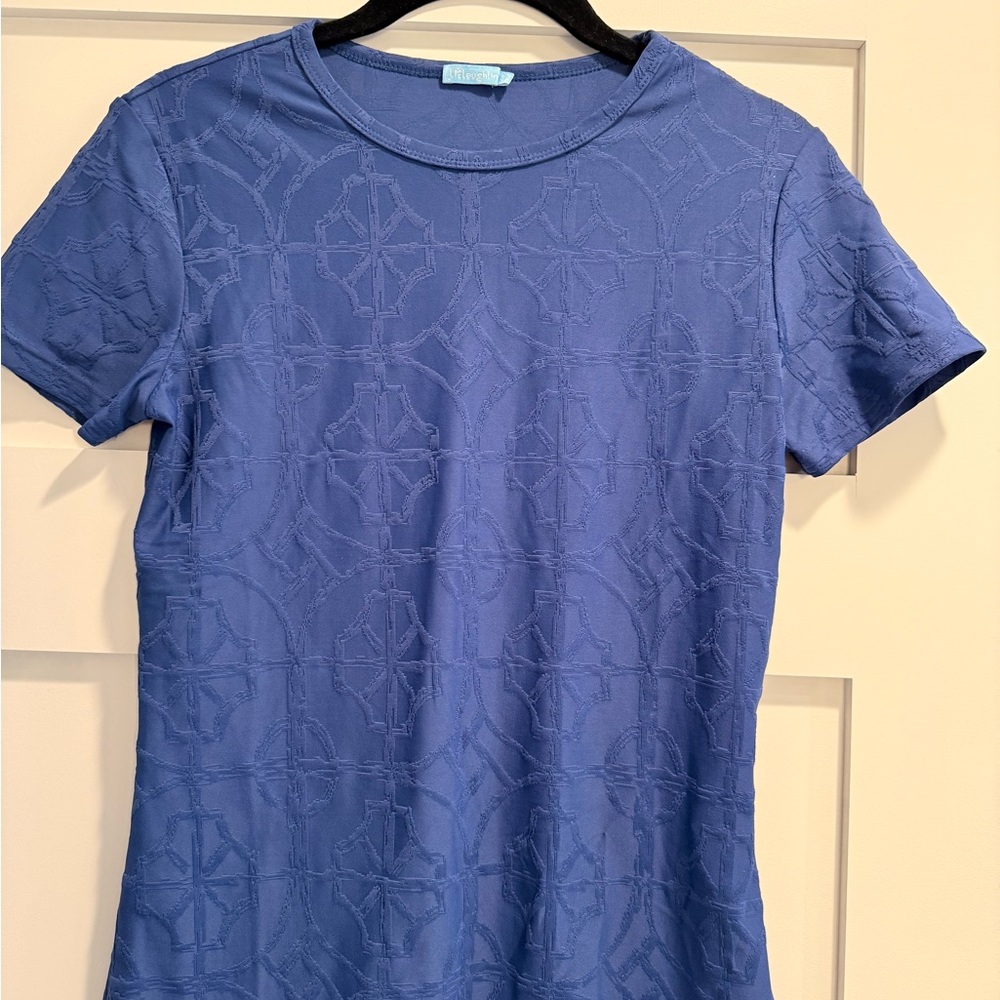 Beautiful cobalt blue cap sleeve T by J. mcLaughlin size small.